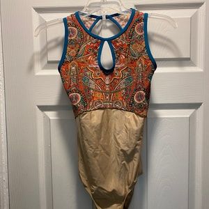 Keyhole Eleve leotard